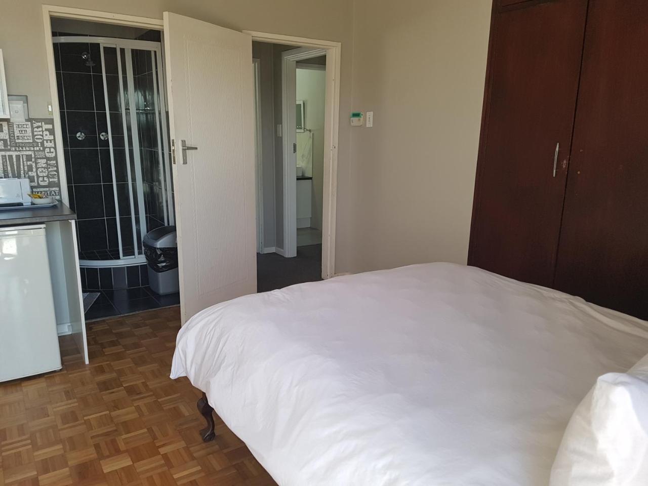 Tyday Accommodation Port Elizabeth Zewnętrze zdjęcie
